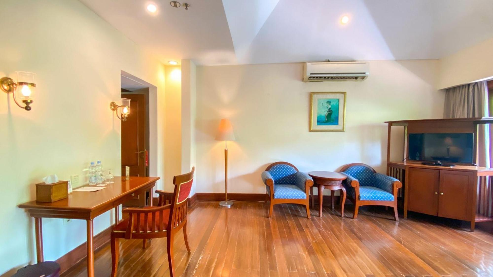 Lorin Solo Hotel Экстерьер фото